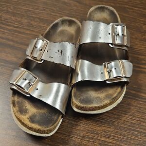 Birkenstock Arizona – Rose Gold Metallic • Size 39